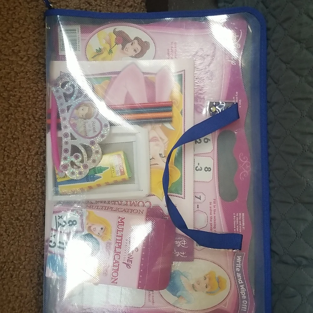 Disney princess learning kit - Picture 3 of 5